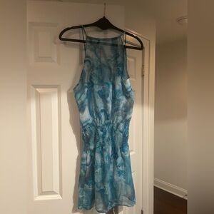 BECCA swim cover up sheer blue white watercolor with ruching size medium